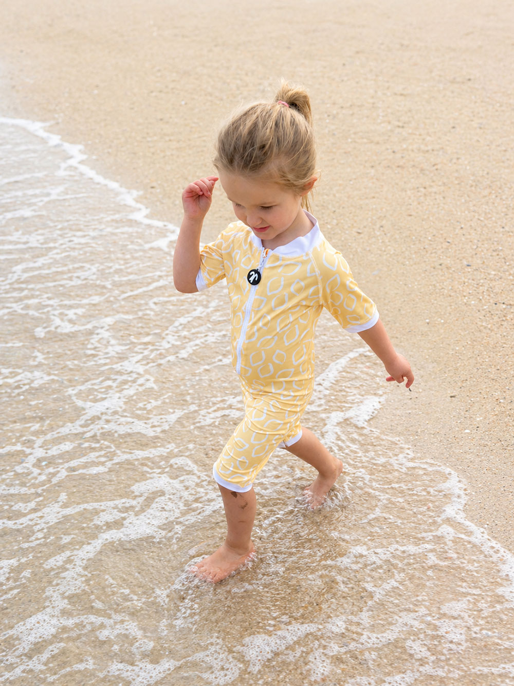 Kombinezon UV dla niemowlaka na plażę z filtrem UPF50+