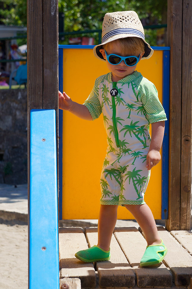 Strój na basen dla najmłodszych dzieci, czyli sezon basenowy czas rozpocząć!